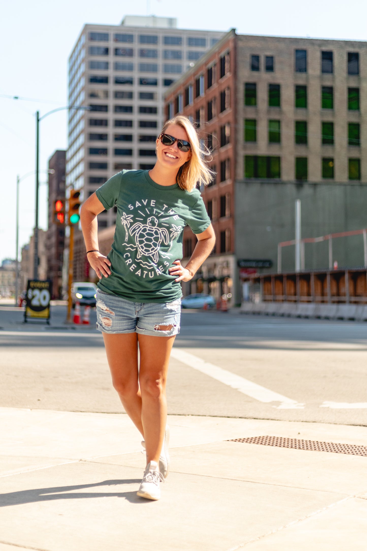 SAVE THE CREATURES | Turtle Tee